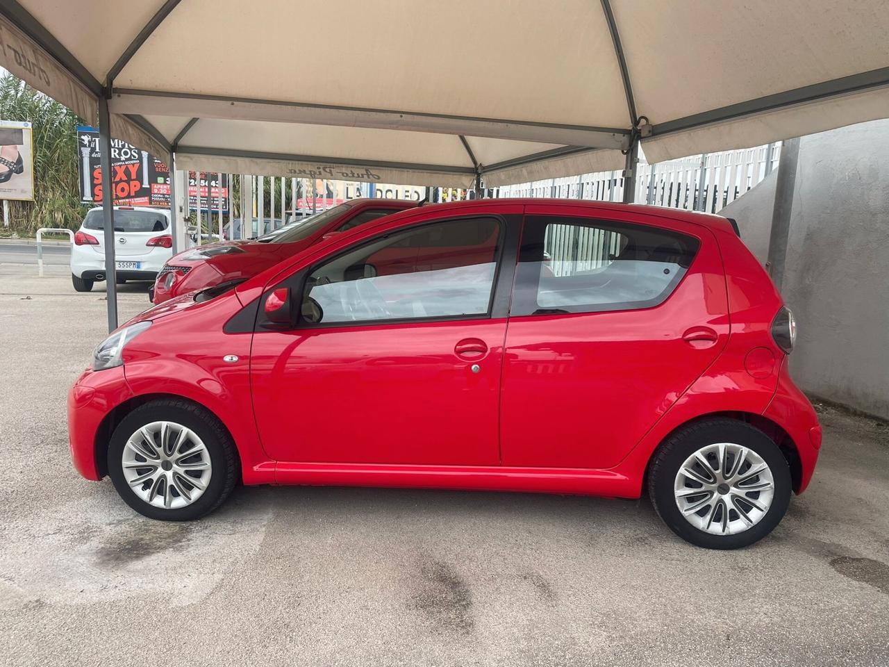 Toyota Aygo 1.0 12V VVT-i 5 porte Tobasco MMT automatica