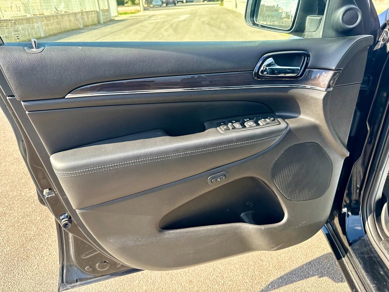 Jeep Grand Cherokee 3.0 V6 CRD 250 CV Multijet II OVERLAND