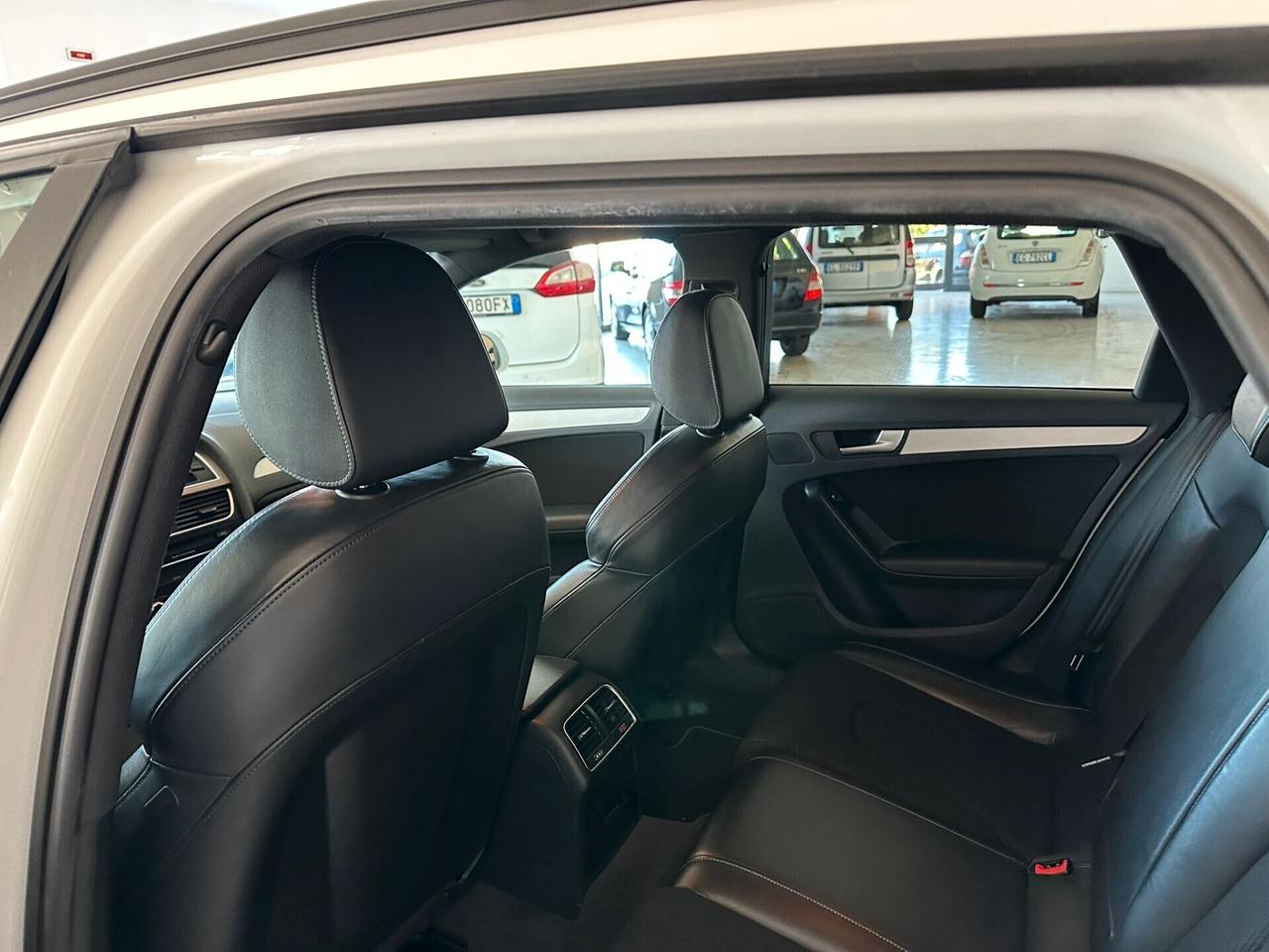 Audi A4 Avant 2.0 TDI 177CV quattro Business Plus S-LINE AUTOMATICA