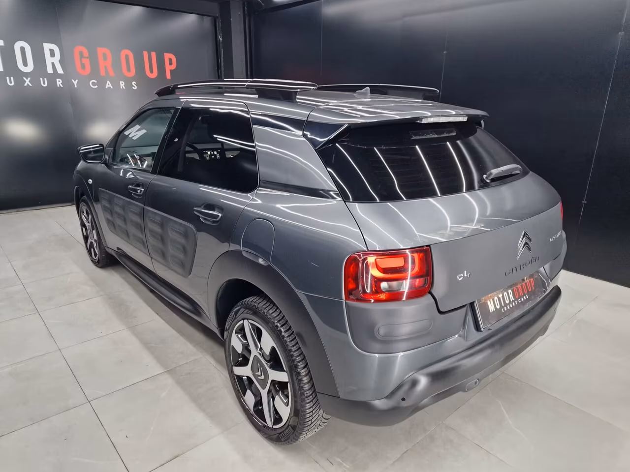 Citroen C4 Cactus 1.6 BlueHDi 100 S&S ETG6 Shine