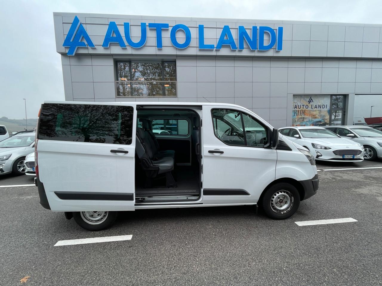 Ford Tourneo Custom Transit 270 E5 2.2 tdci 125cv Trend L1H1