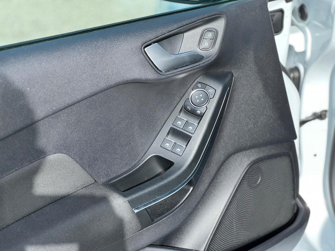 Ford Fiesta 1.5 EcoBlue 5 porte Titanium