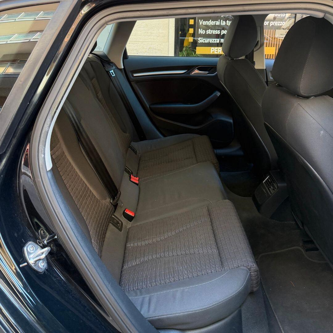 Audi A3 1.6 TDI S tronic Ambition