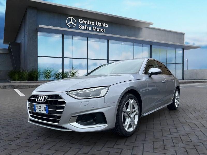 Audi A4 35 TDI/163 CV S tronic Business Advanced