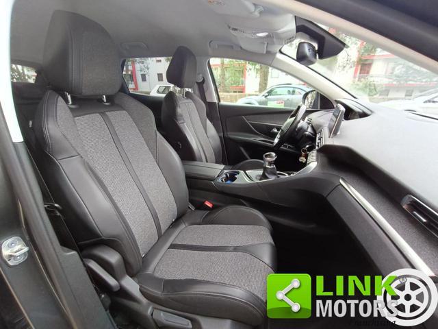 PEUGEOT 3008 BlueHDi 120 S&S Allure