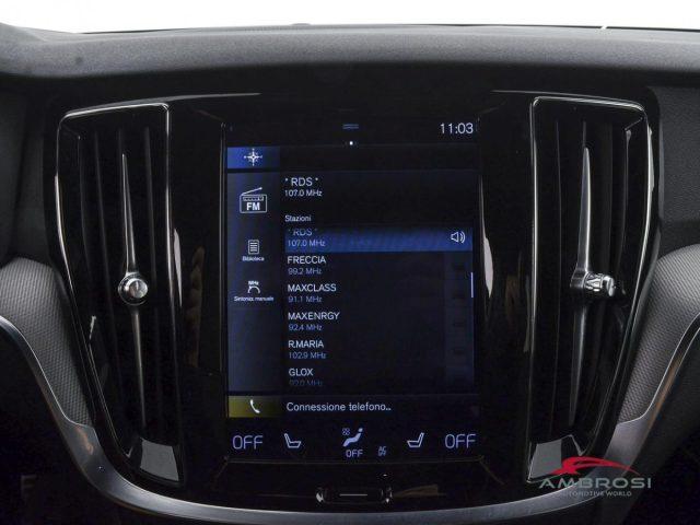VOLVO V60 B4 (d) Geartronic R-Design