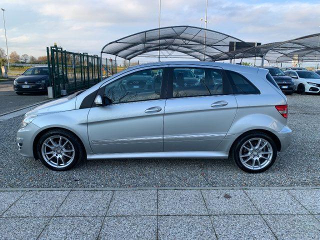 MERCEDES-BENZ B 180 CDI Premium