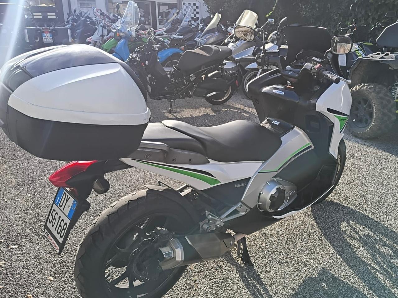 Honda Integra 700 S