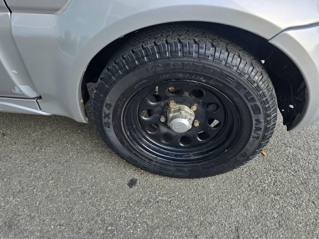 Suzuki Jimny 1.5 DDiS 4WD JLX