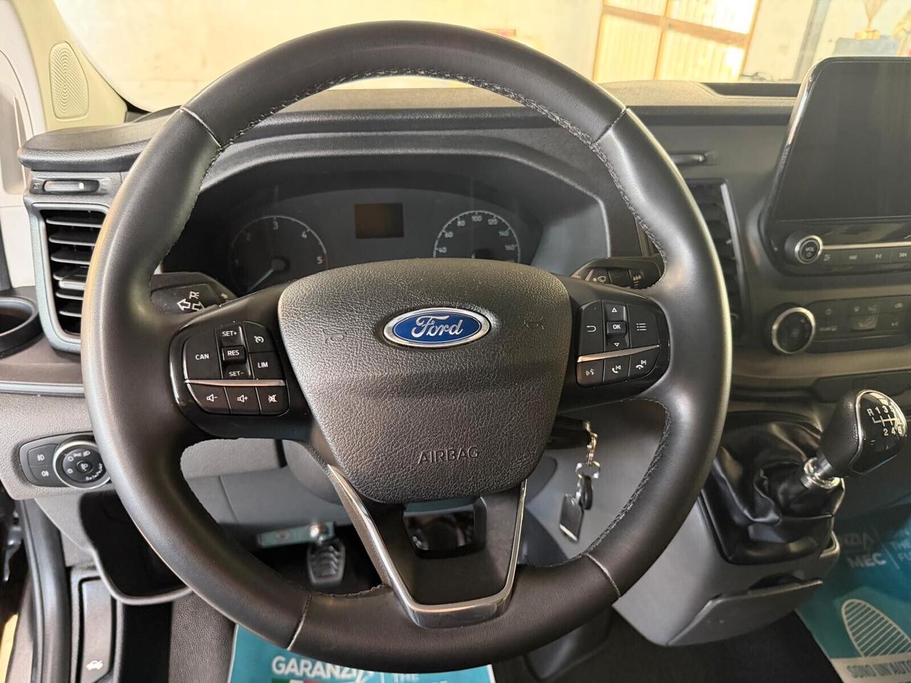 Ford Transit IVA ESPOSTA 9 Posti Lungo Km 70.000 Neopatentati