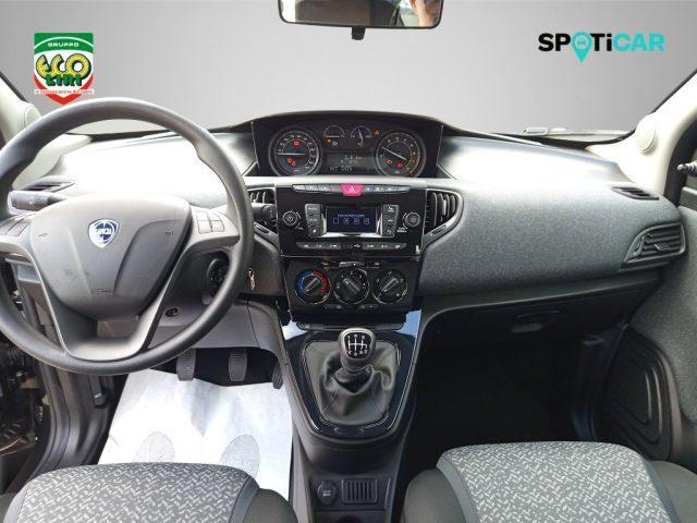 LANCIA Ypsilon 1.0 FireFly 5 porte S&S Hybrid Silver