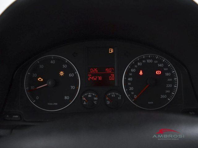 VOLKSWAGEN Golf 1.6 16V FSI 3p. Comfortline - PER OPERATORI DEL SE