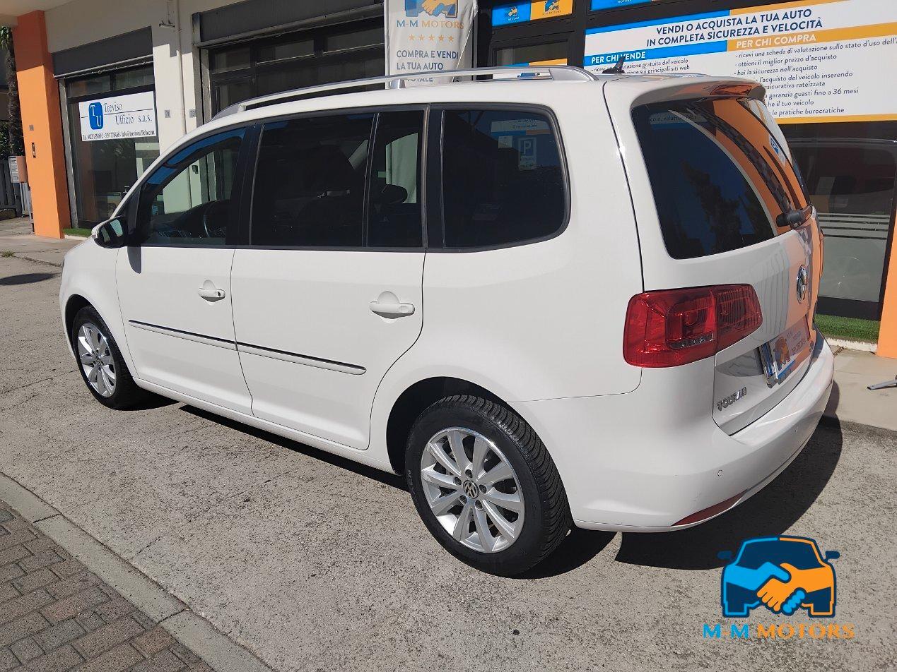 Volkswagen Touran 1.4 tsi Highline 140cv dsg 7 posti unico proprietario