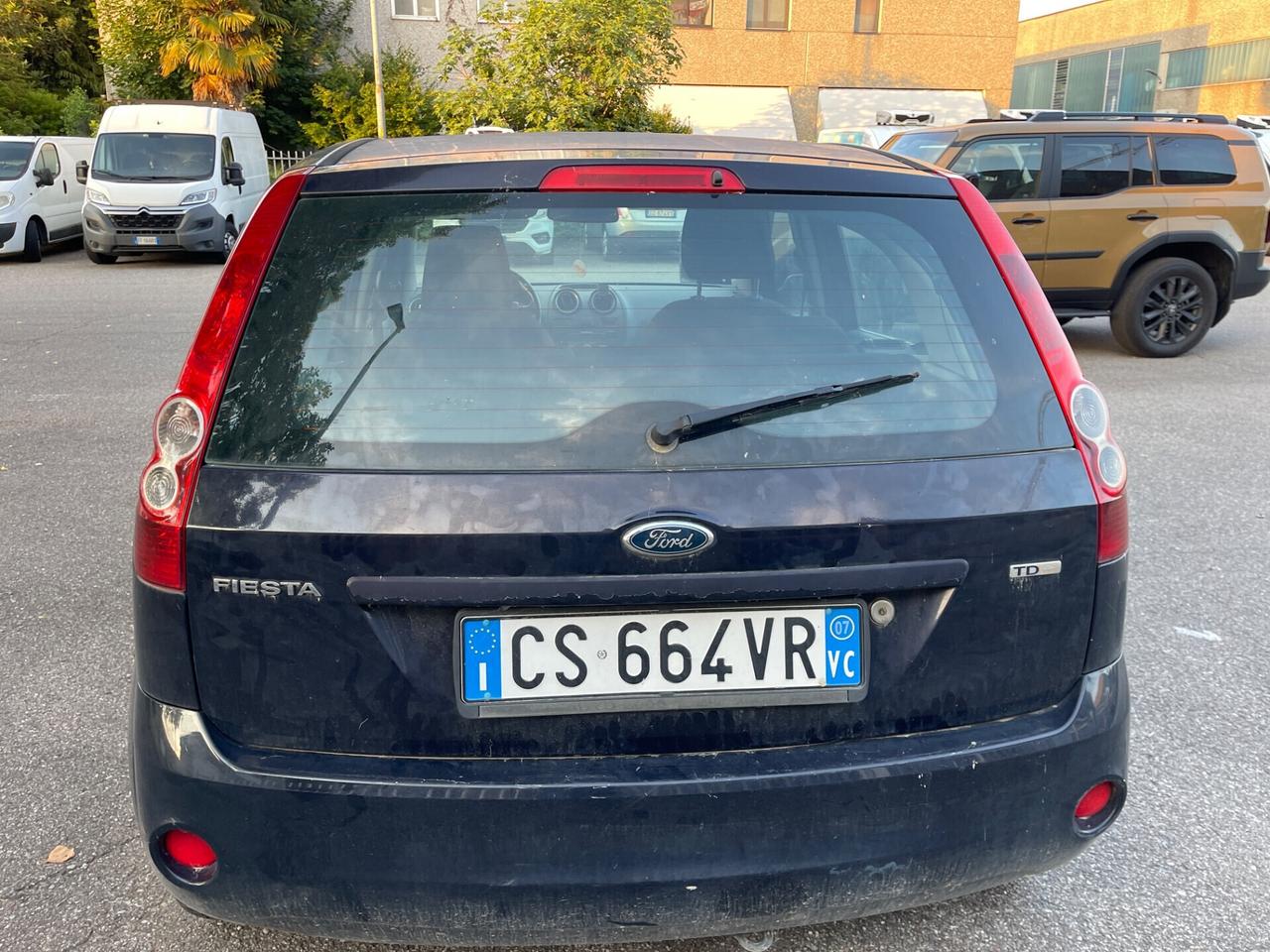 Ford Fiesta 1.4 TDCi 5p. PER COMERCIANTI