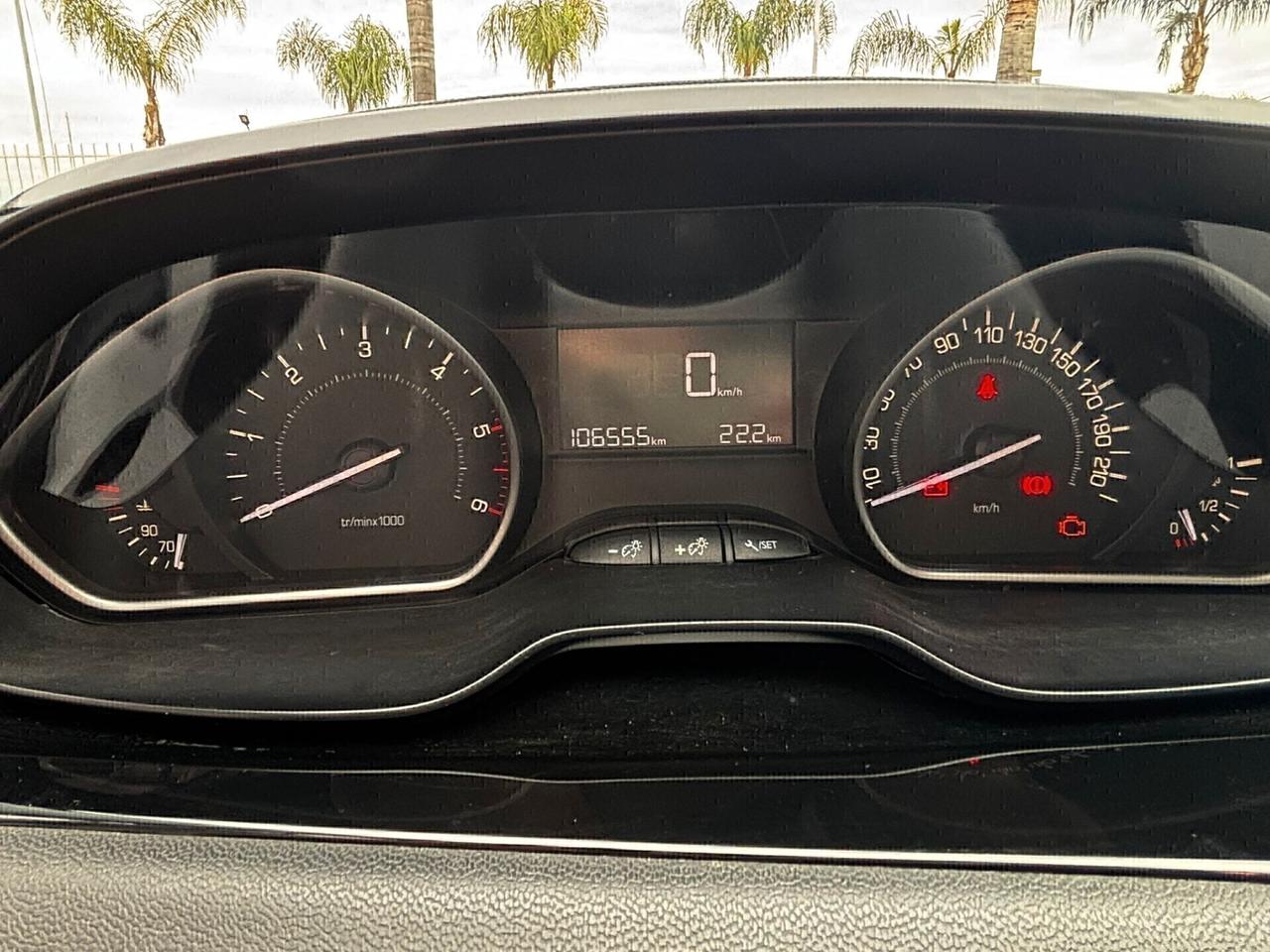 Peugeot 208 BlueHDi 75 Allure DIESEL 1.5 NEO PATENTATI