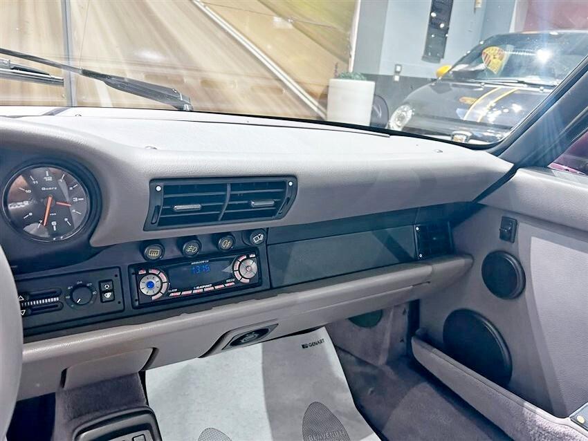 Porsche 911 Carrera 2 cat Cabriolet