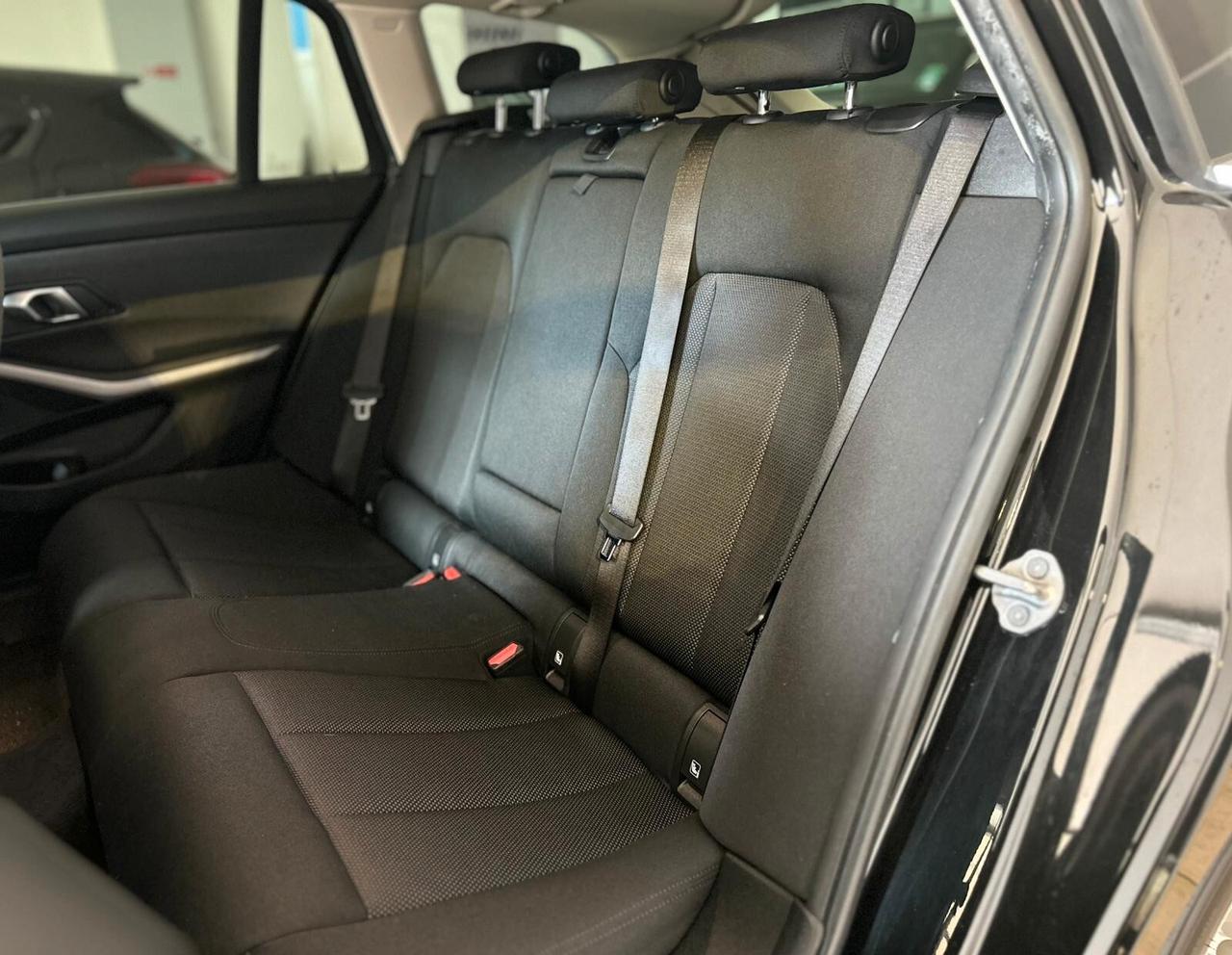 Bmw 318d 48V Touring