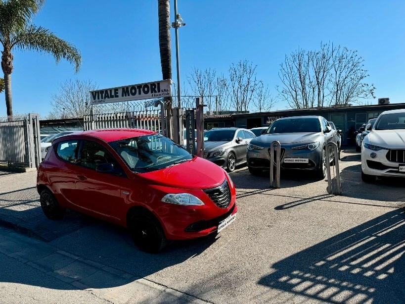 Lancia Ypsilon 0.9 85 CV Ecochic Elle METANO