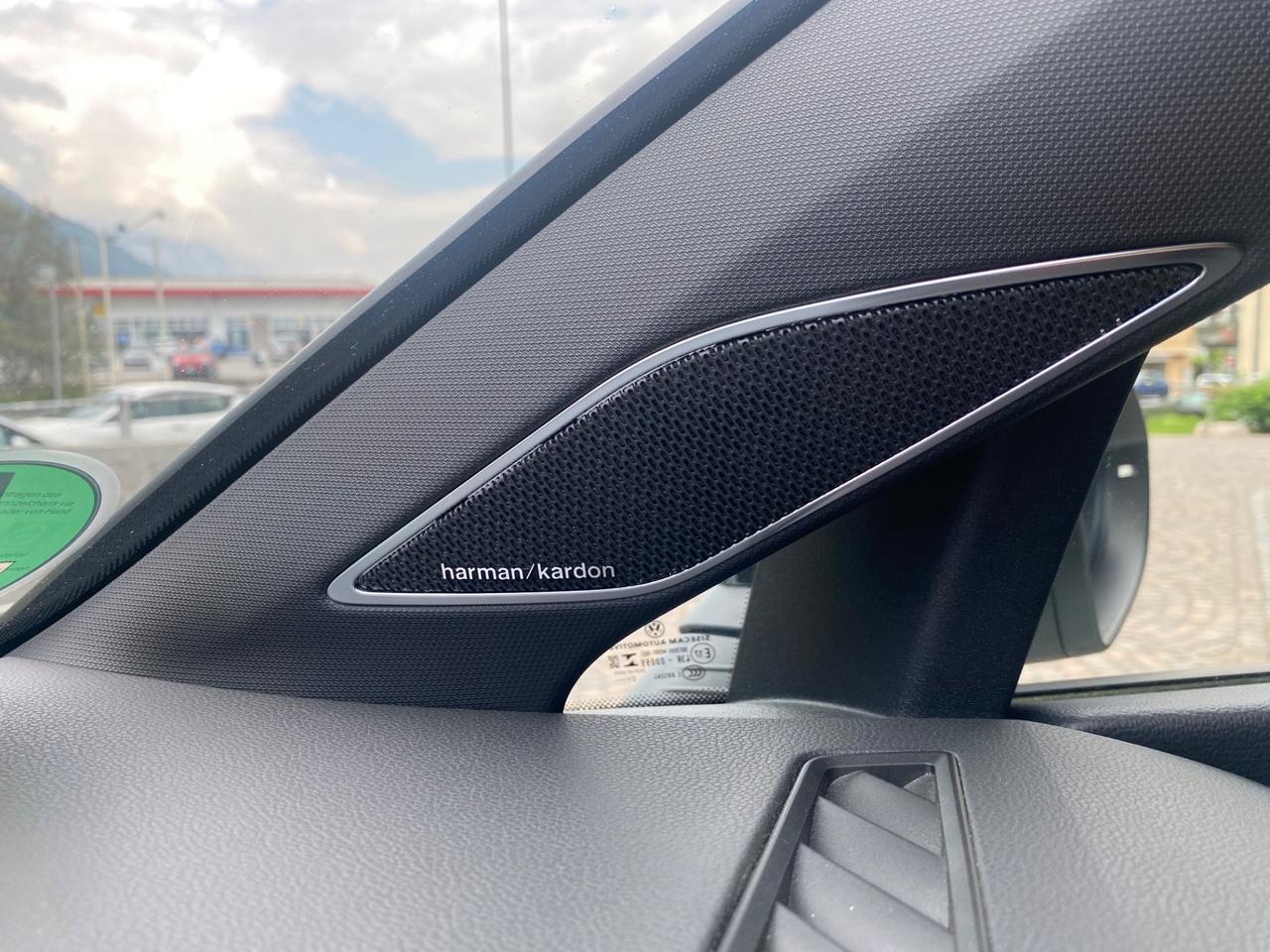 Volkswagen Golf GTI 2.0 TSI DSG 19” IQ-LIGHT DCC