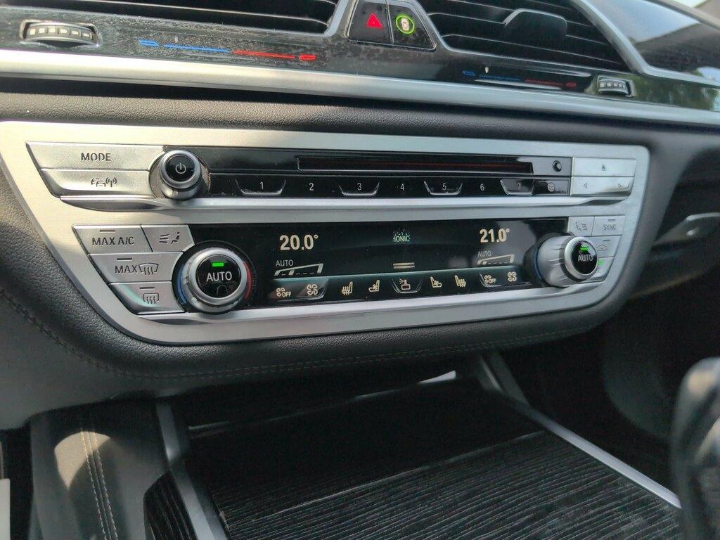 BMW Serie 7 Berlina 750 d Msport xDrive Steptronic