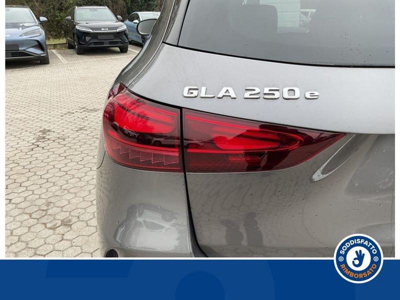 Mercedes-Benz GLA 250 E PLUG-IN HYBRID AUTOMATIC AMG line ADVANCED PLUS