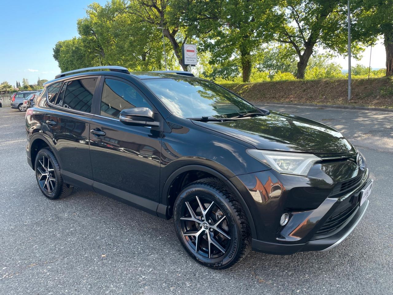 Toyota RAV 4 RAV4 2.0 D-4D 2WD Lounge