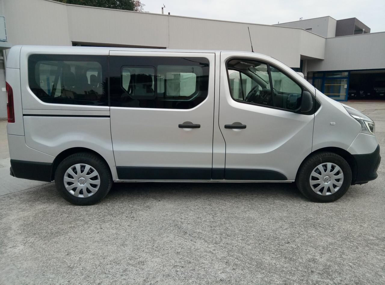 Renault Trafic T27 2.0 dCi 145CV PC-TN Zen Energy 9 POSTI