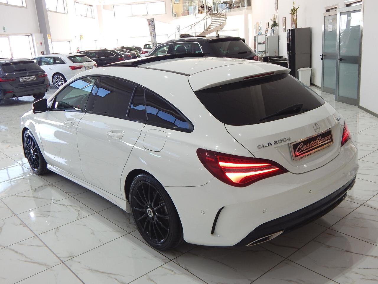 Mercedes-Benz CLA 200 d Shooting Brake Premium 4matic Aut. TETTO-NAVI-PELLE-PARK