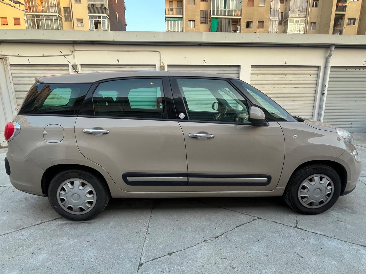 Fiat 500L Living 1.6 Multijet 105 CV Lounge