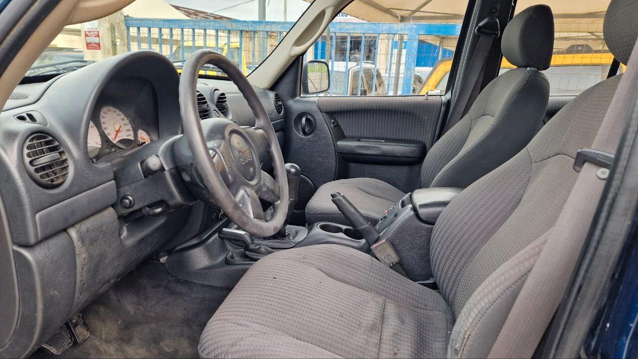 Jeep Cherokee 2.5 CRD Sport