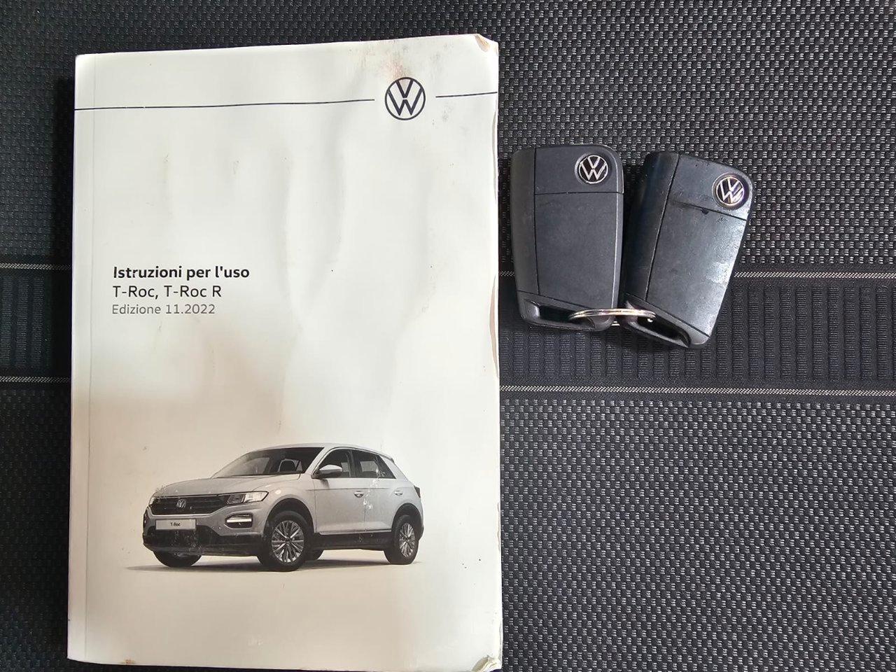 Volkswagen T-Roc 2.0 tdi R-Line 115cv *OFFERTA DEL MESE*
