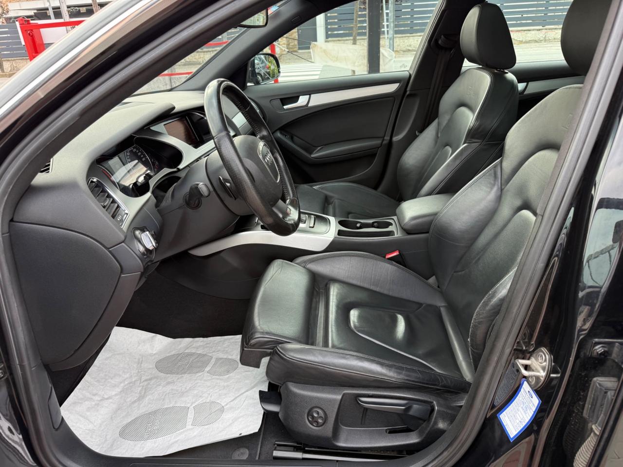 Audi A4 Avant 2.0 TFSI 211 CV quattro TETTO*S-LINE