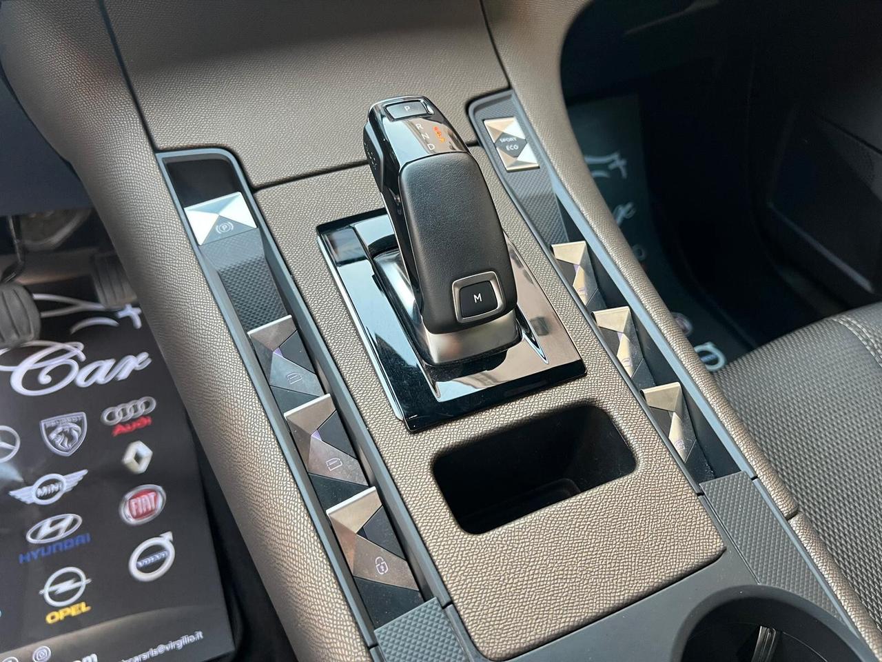 DS7 CROSSBACK GRANCHIC 1.5 HDI 130CV NAVI CAM ANNO 2021