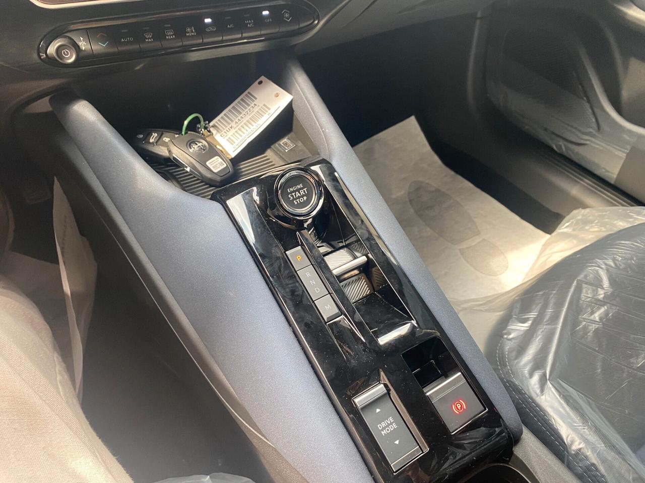 Alfa Romeo JUNIOR 1.2 145CV Hybrid eDCT6