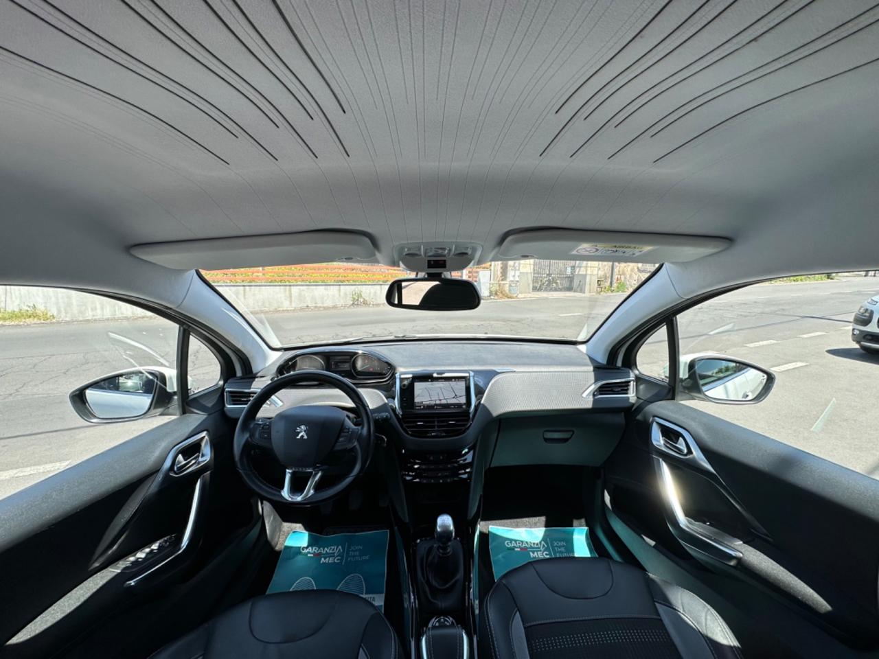 Peugeot 2008 BlueHDi 120 S&S Allure
