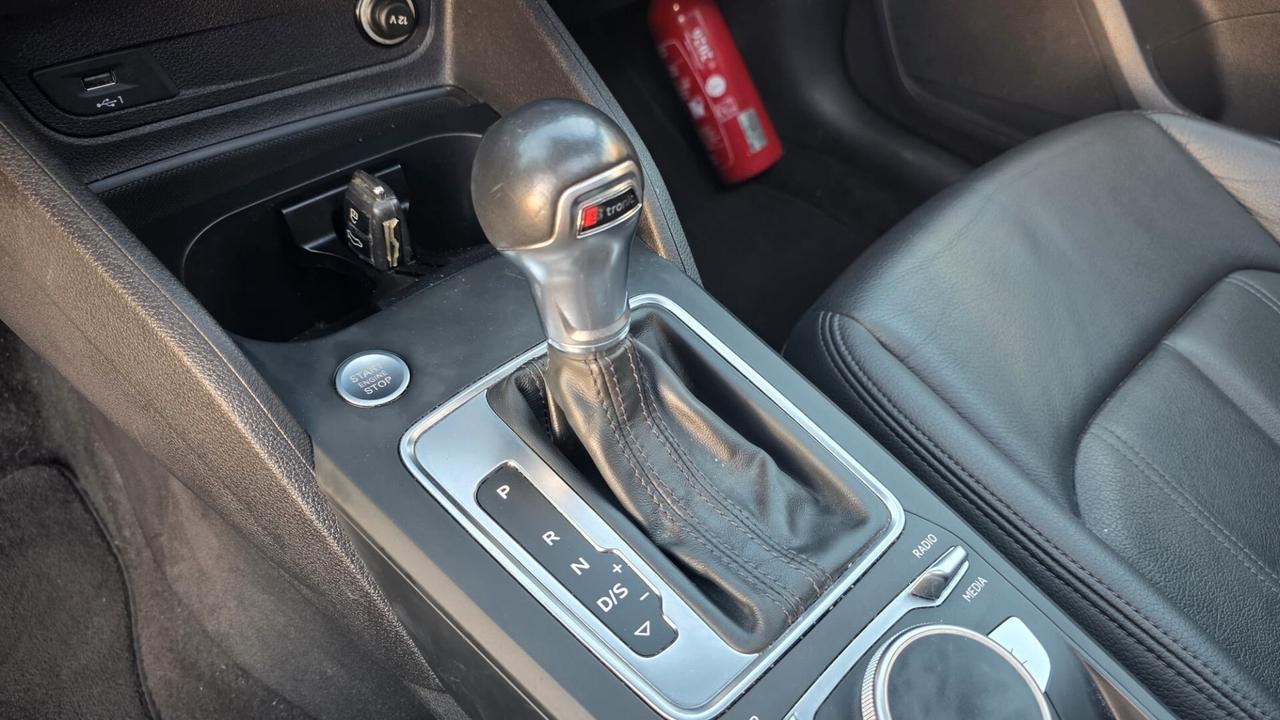 Audi Q2 30 TDI S tronic s-line Tetto