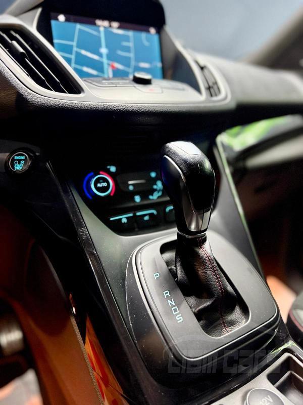 Ford Kuga 2.0 tdci ST-Line s&s awd 150cv powershift my19.25