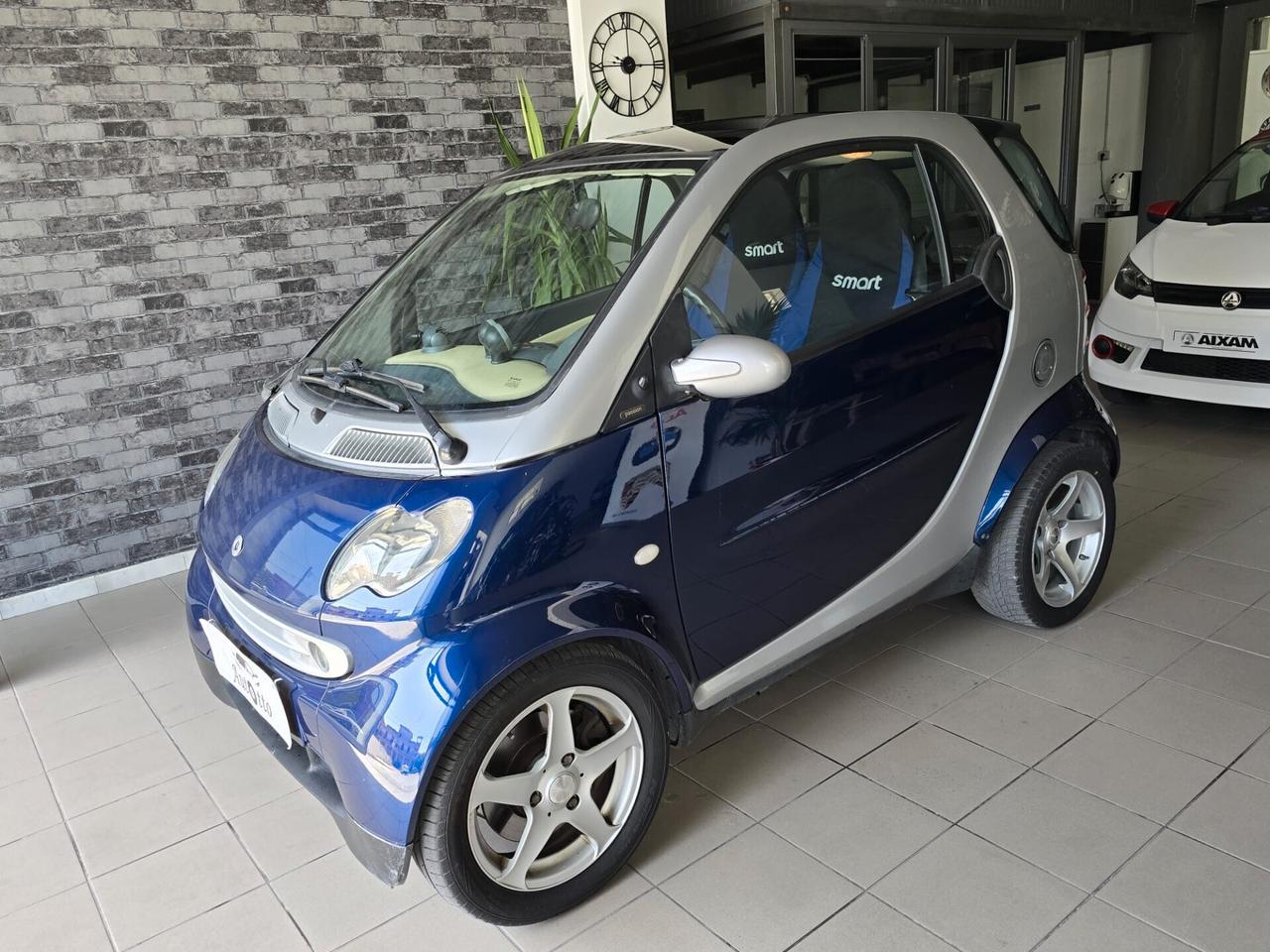 Smart Smart 700 smart city-coupé pure (45 kW)