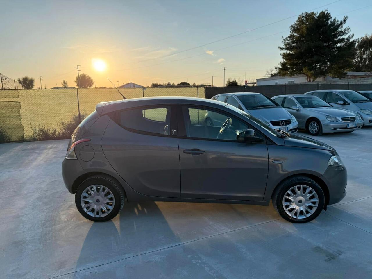 Lancia Ypsilon 1.2 69 CV 5 porte GPL Ecochic Gold