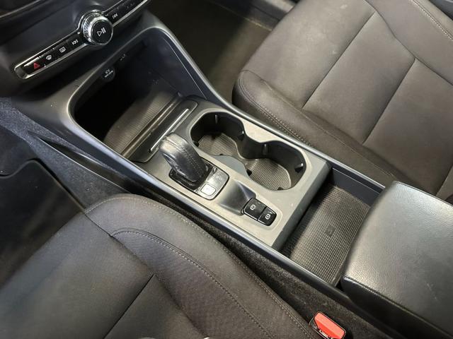 VOLVO XC40 T4 RECHARGE PLUG-IN HYBRID INSCRIPTION EXPRESSION