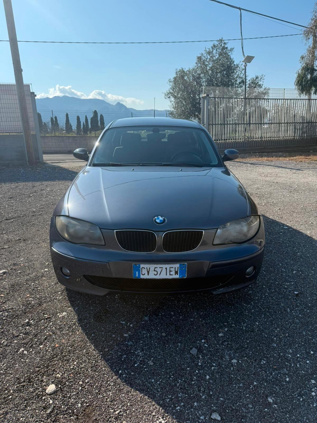 Bmw 118 118d cat 5 porte Futura