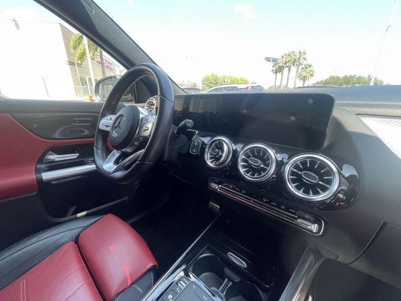 Mercedes-Benz GLA GLA 180 d Automatic Premium