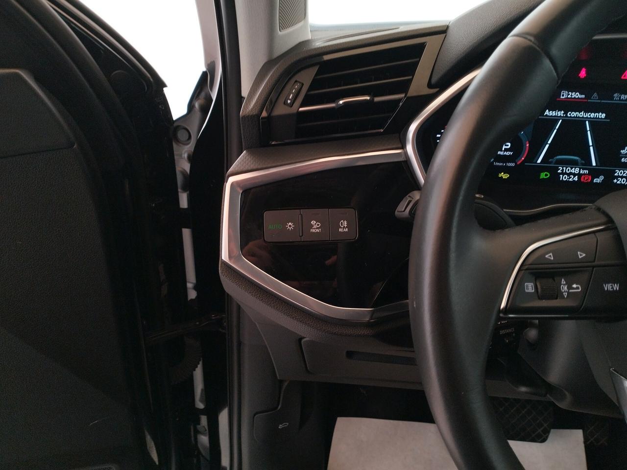 Audi Q3 35 TDI S tronic