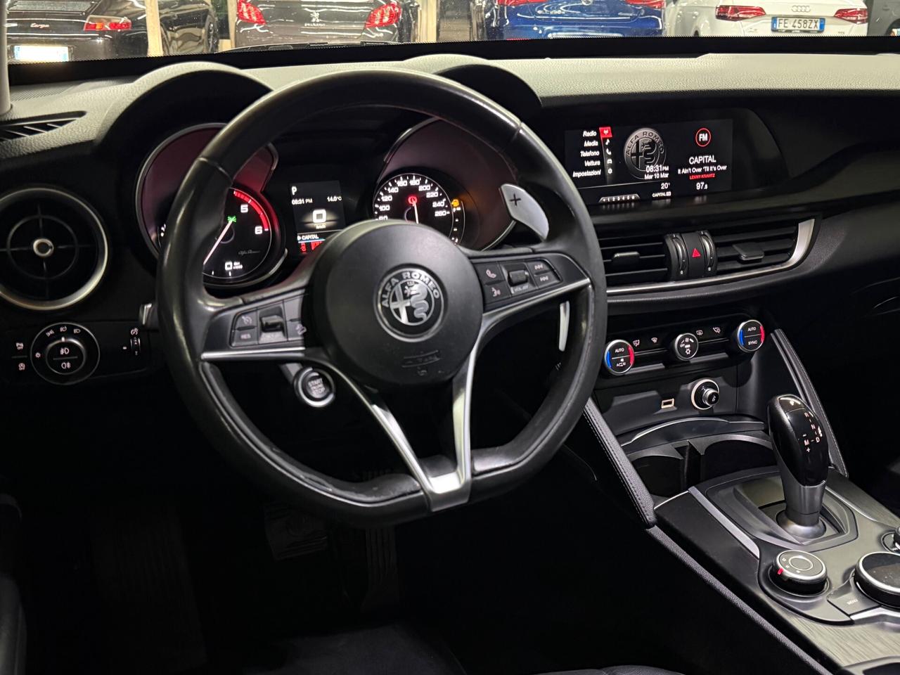 Alfa Romeo Stelvio 2.2 Turbodiesel 210 CV AT8 Q4 Super