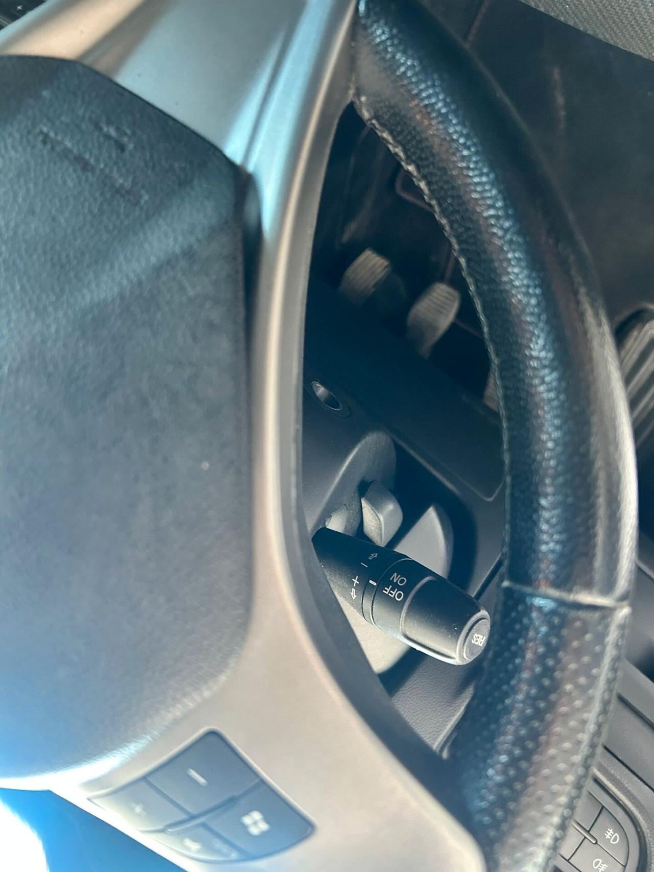 Alfa Romeo MiTo 1.3 JTDm-2 x neopatentati 2011