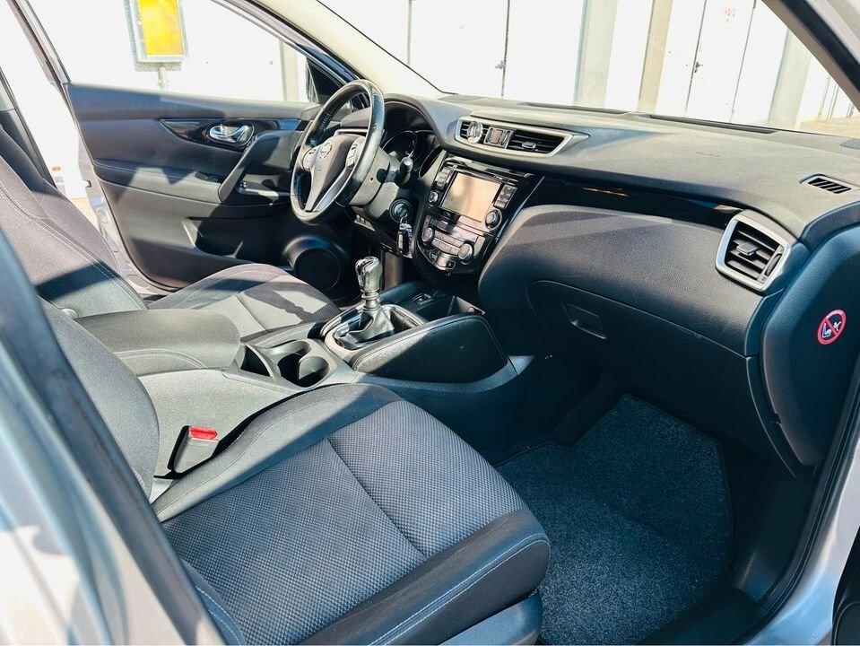 Nissan Qashqai 1.6 dCi 4WD Tekna