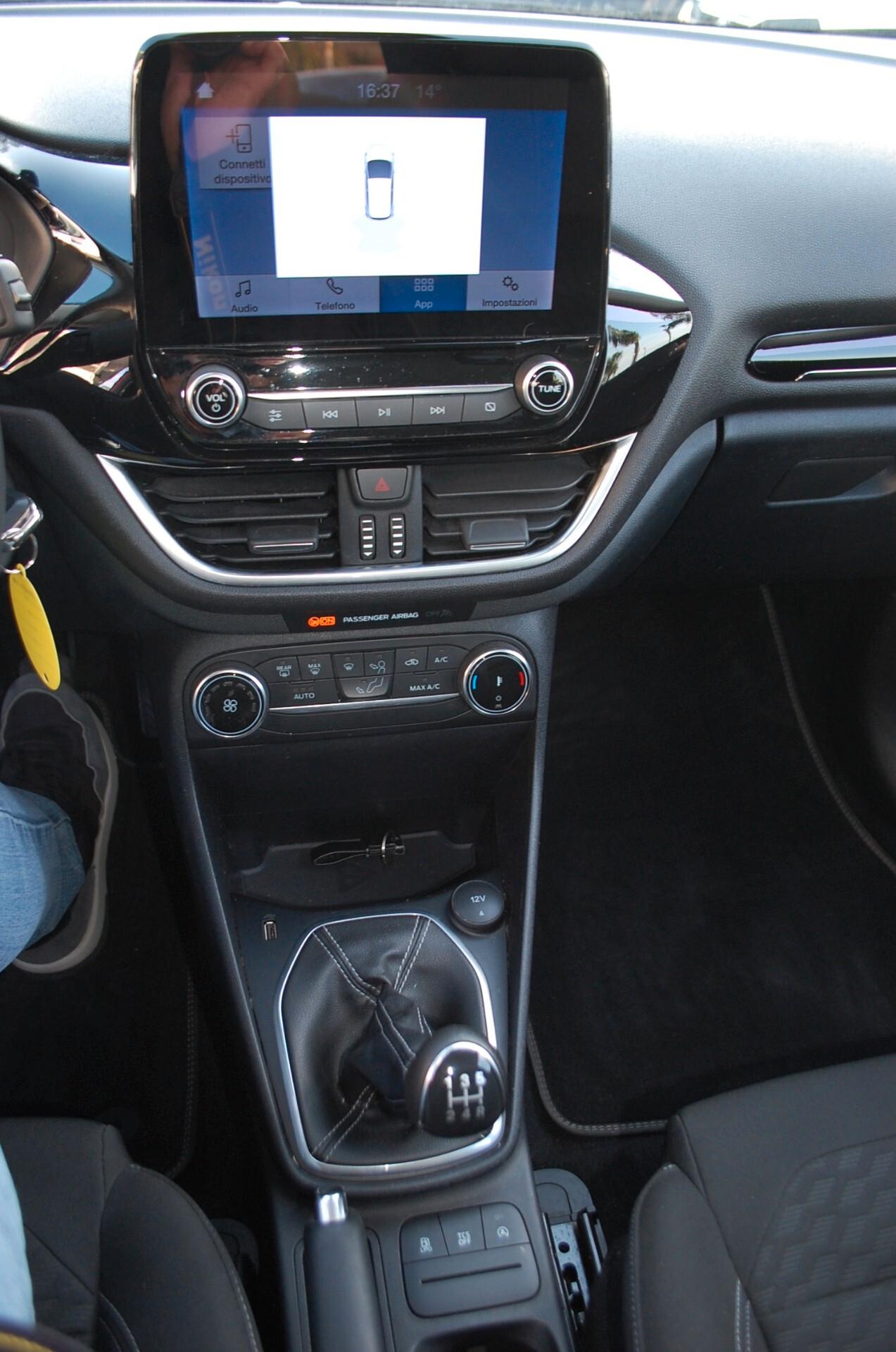 Ford Fiesta 5p 1.1 Titanium Gpl 75CV Uff Italy Led App USB