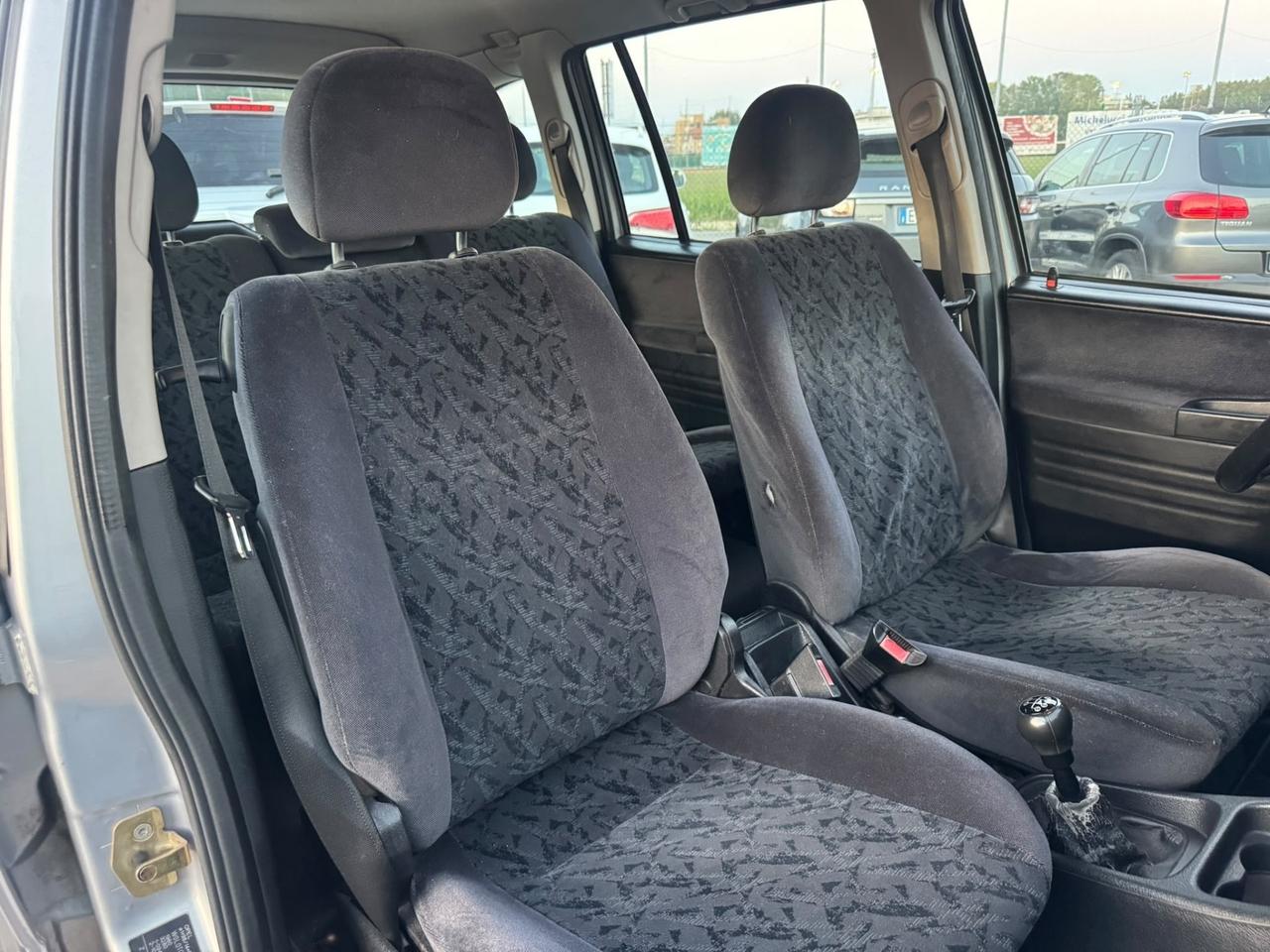 Opel Zafira 1.8 16V cat CDX 7 Posti