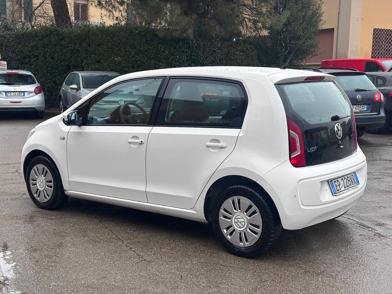 Volkswagen up! 1.0 75 CV 5p. high X Neopatentati