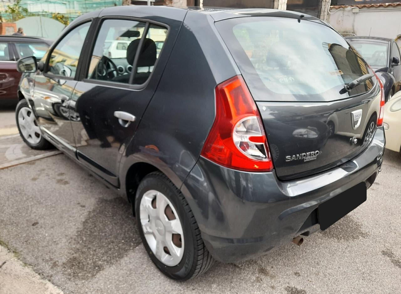 Dacia Sandero 1.4 8V GPL